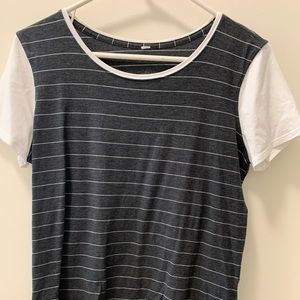 Lulu lemon flow tshirt